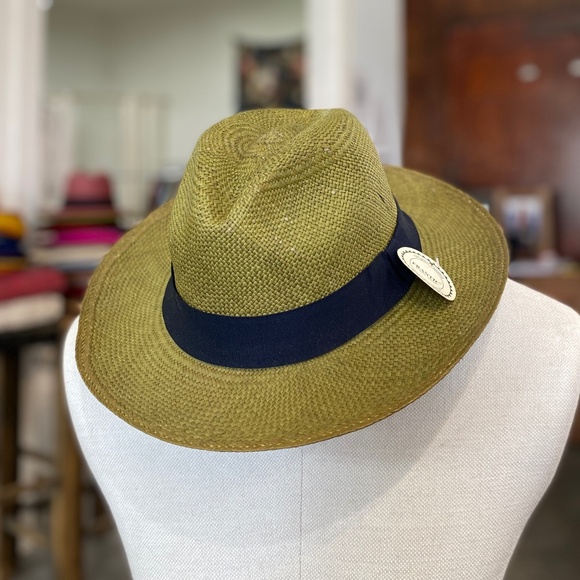 Frantic Panama Hat in Oliva - Picture 1 of 3